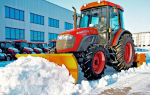 Выбор трактора для уборки территории от снега и мусора